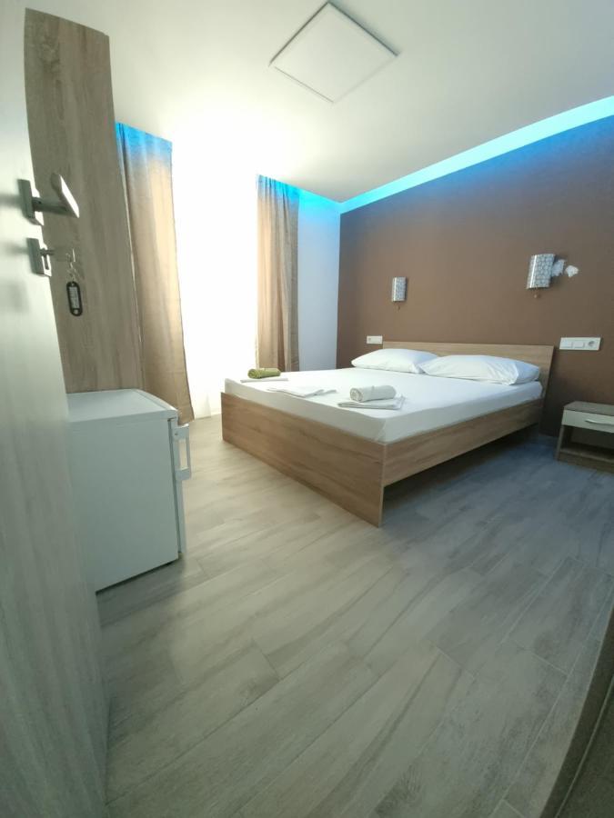Ana & Marko Rooms Novalja Bilik gambar